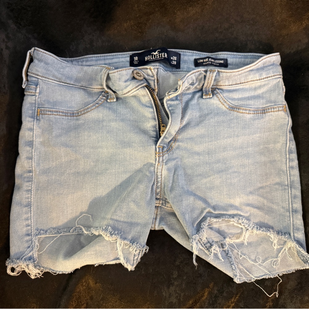 Hollister Women's low rise light Blue cutoff Jean Shorts
